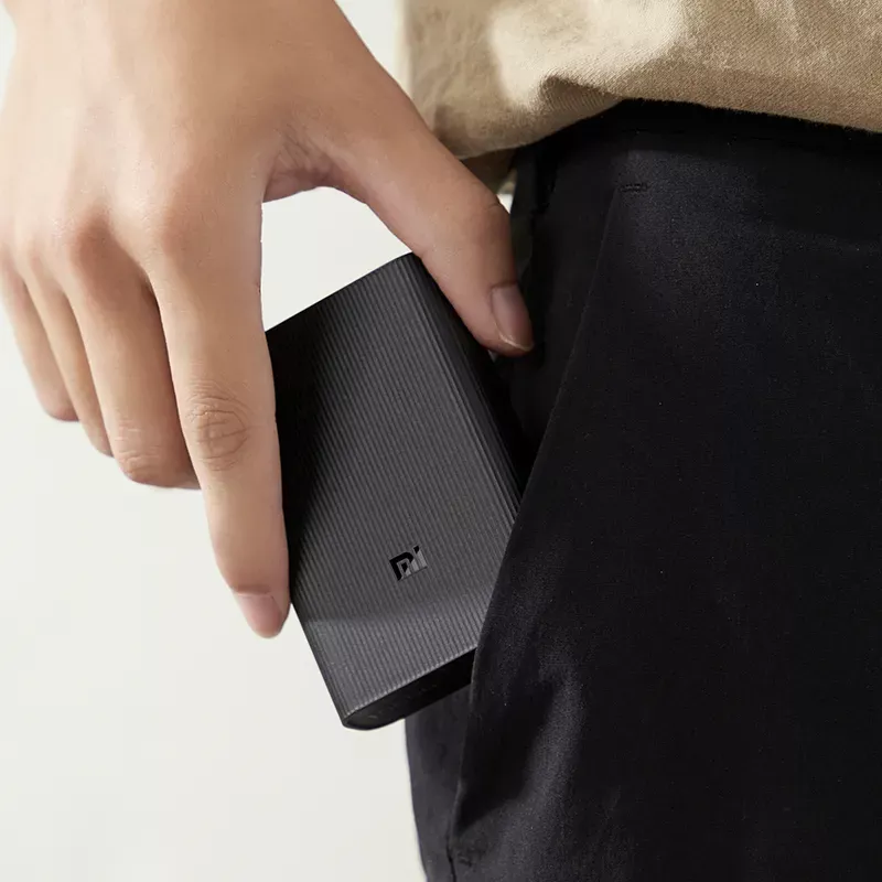 Prijenosna baterija XIAOMI Mi Power Bank 3 Ultra Compact, 10000mAh, 2xUSB-A, 1xU