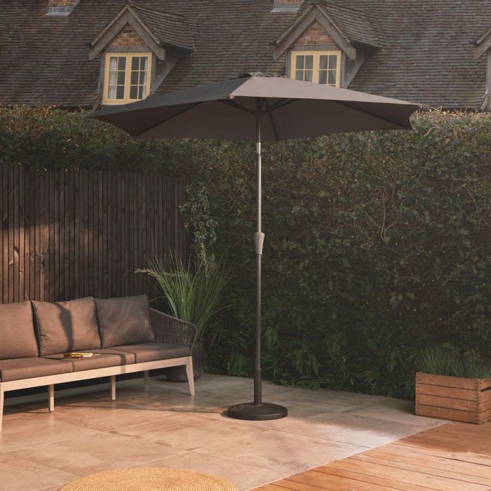 Suncobran VONHAUS, samostojeći, 2.7m, UV30+, crni