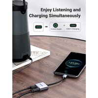 Adapter UGREEN USB-C na 3,5mm + 2u1 punjenje