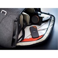 Eksterni SSD disk 2 TB, SANDISK Extreme PRO Portable, USB 3.2 Gen 2x2, do 2000 MB/s (SDSSDE81-2T00-G25)