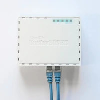 Router MIKROTIK RB750Gr3
